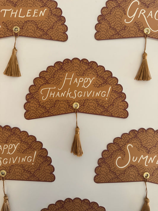 Brown Scallop Happy Thanksgiving Plate Round - Set of 4