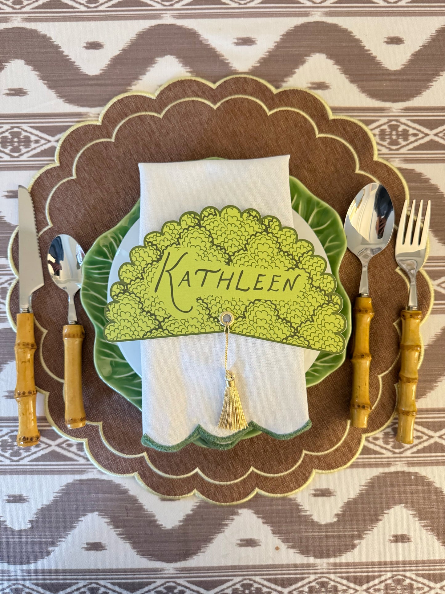 Green Scallop Custom Name Plate Round